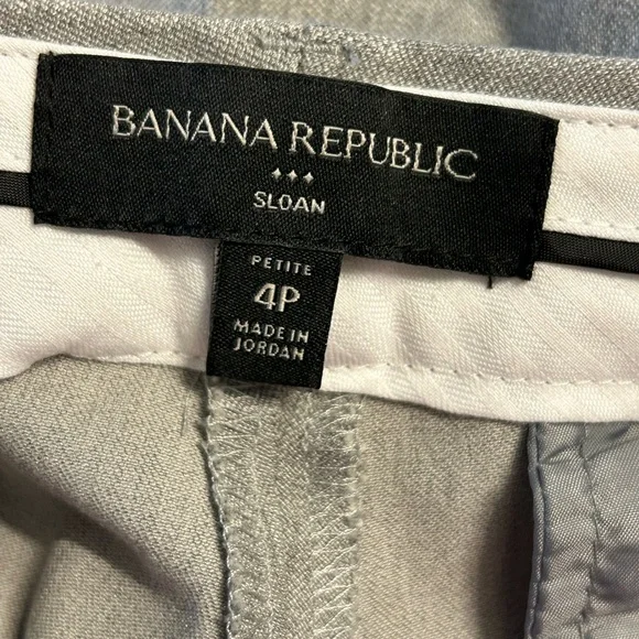 Banana Republic Grey Sloan pants size 4P - Picture 4 of 6